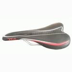 Selle VTT noir/rouge/gris - Plus d